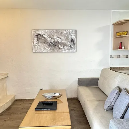 Apartament Macdonald Leila Playa *