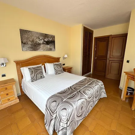 Apartament Macdonald Leila Playa Sitio de Calahonda