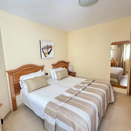 Apartment Macdonald Leila Playa